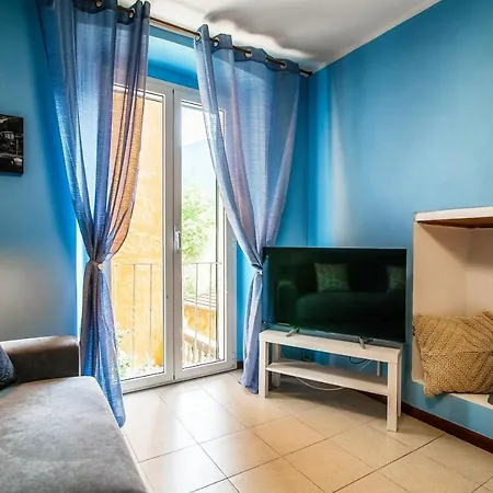 Lemon Tree Lake View דירה לאליו