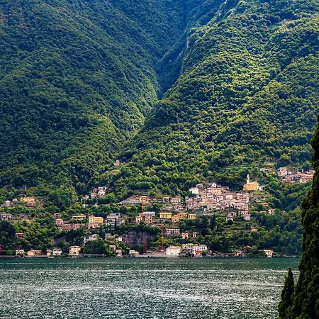 Lemon Tree Lake View Laglio